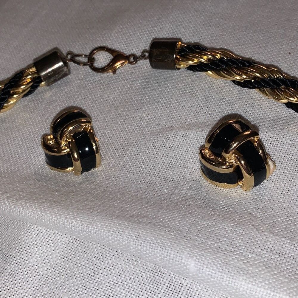 Vintage 80’s Gold and Black Rope Chain‎ Necklace Ser with Matching Clip Earrings - Picture 3 of 11